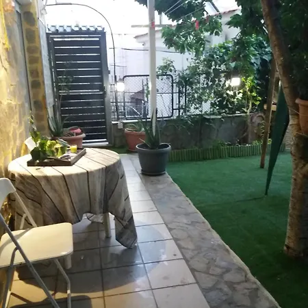 Garden's House Apartment *